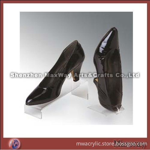 Combined pairs of acrylic Shoes display